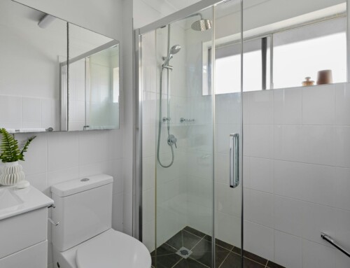 Renovation Ideas for a Compact Bathroom